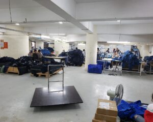 xưởng sản xuất quần áo bảo hộ lao động cao cấp tại miền bắc